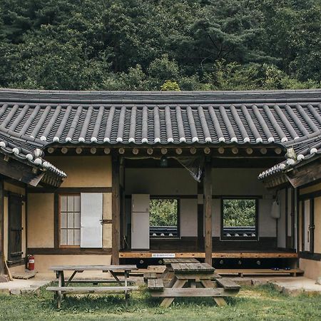 Hotel Nongamjongtaek à Andong Extérieur photo