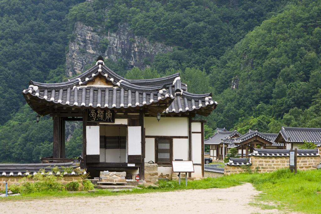 Hotel Nongamjongtaek à Andong Extérieur photo