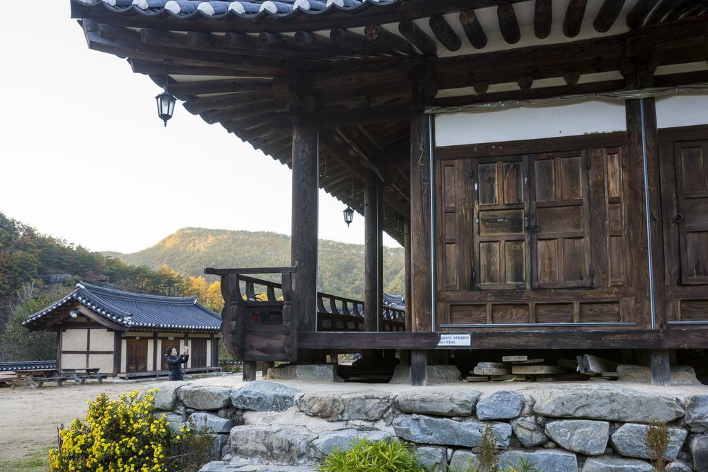 Hotel Nongamjongtaek à Andong Extérieur photo