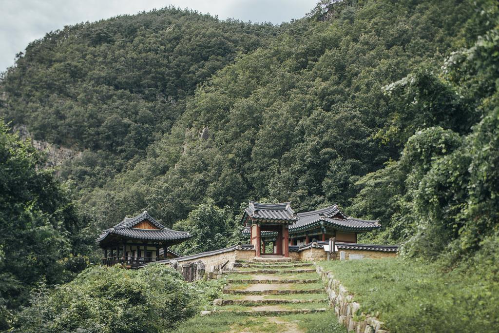 Hotel Nongamjongtaek à Andong Extérieur photo