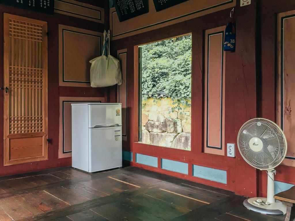 Hotel Nongamjongtaek à Andong Extérieur photo